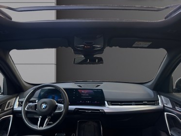 B.m.w. x1 20i sdrive 1.5 i 12v mhev  pack m / toit ouvrant panoramique /  volant cuir / camera 360 occasion paris 17ème...