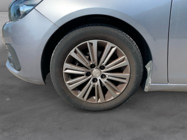 Peugeot 308 société 2 places pas de tva 1.6 bluehdi 120ch eat6 allure démarrage et ouverture sans clefs/caméra...