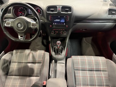 Volkswagen golf 2.0 tsi 210 gti carplay toit ouvrant suspension réglable ligne origine fournie garantie 12 mois occasion...