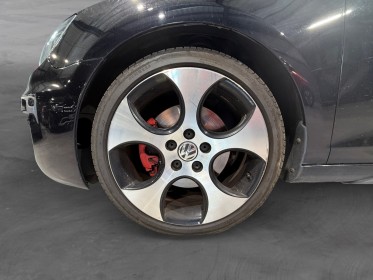 Volkswagen golf 2.0 tsi 210 gti carplay toit ouvrant suspension réglable ligne origine fournie garantie 12 mois occasion...