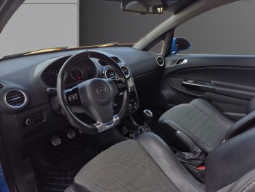 Opel corsa 1.6 turbo - 192 ch opc/toit ouvrant/suspensions sport/bacquets recaro/revision complete occasion simplicicar...