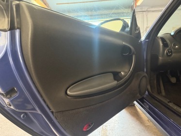 Porsche boxster 2.5i // climatisation automatique // jantes 18 pouces // garantie 12 mois occasion simplicicar pertuis ...