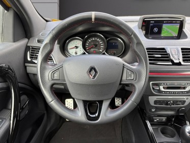 Renault megane iii coupe rs 2.0 265ch - jaune sirius - bose - jantes steev 19 - suivi complet occasion simplicicar rennes...