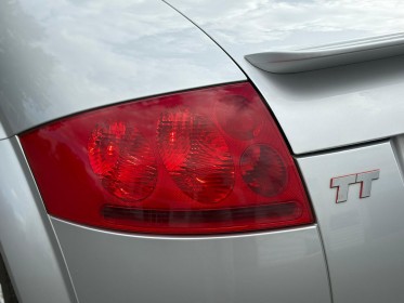 Audi tt coupe 1.8t / kilomÉtrage d'origine / carnet d'entretien disponible occasion simplicicar st-maximin simplicicar...