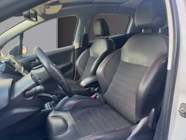 Peugeot 208 1.6 bluehdi 120ch ss bvm6 gt line toit pano - garantie 12 mois occasion simplicicar vienne simplicicar...