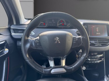Peugeot 208 1.6 bluehdi 120ch ss bvm6 gt line toit pano - garantie 12 mois occasion simplicicar vienne simplicicar...