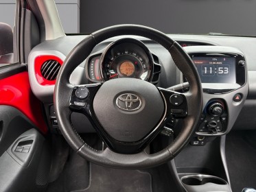 Toyota aygo my21 1.0 vvt-i x-play occasion simplicicar lyon nord simplicicar simplicibike france