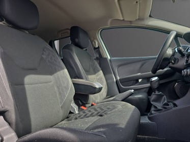 Renault clio iv estate 90 ch tce bvm6 limited attelage amovible révisée garantie 12 mois occasion simplicicar vichy...