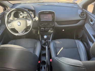 Renault clio iv tce 90 e6c intens avec attelage occasion simplicicar lille  simplicicar simplicibike france