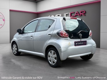 Toyota aygo 1.0 vvt-i connect multimode occasion simplicicar les sables-d'olonne simplicicar simplicibike france