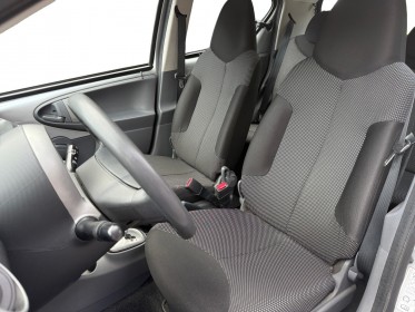 Toyota aygo 1.0 vvt-i connect multimode occasion simplicicar les sables-d'olonne simplicicar simplicibike france
