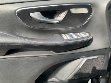 Mercedes classe v extra-long 300 d 9g-tronic amg-line garantie 12 mois tva deductible occasion montreuil (porte de...