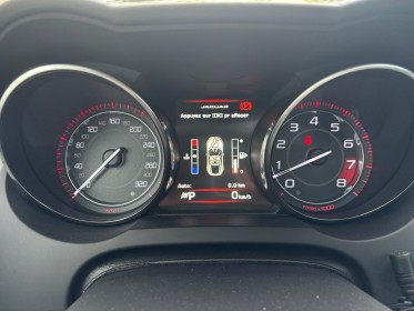Jaguar f-type coupe v8 5l essence suralimente 550 ch bva8 awd r   carplay / camera de recul occasion simplicicar lyon nord ...