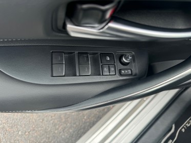 Toyota corolla touring sports hybride my21 122h dynamic occasion paris 15ème (75) simplicicar simplicibike france