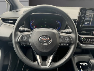 Toyota corolla touring sports hybride my21 122h dynamic occasion paris 15ème (75) simplicicar simplicibike france