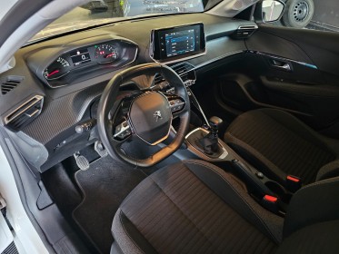 Peugeot 208 puretech 100 ss bvm6 style - garantie 12 mois - occasion  simplicicar aix les bains simplicicar simplicibike france
