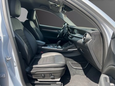 Alfa romeo stelvio my22 2.2 190 ch q4 sprint at8 garantie 1 an occasion parc voitures beauvais simplicicar simplicibike france