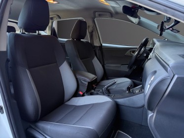 Toyota auris rc18 hybride 136h tendance // entretien limpide toyota // tres bon etat // garantie 12 mois occasion simplicicar...