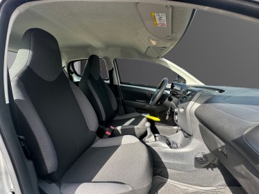 Peugeot 108 like vti 5 portes - premiere main  - moteur a chaine - faible km - occasion simplicicar compiegne simplicicar...