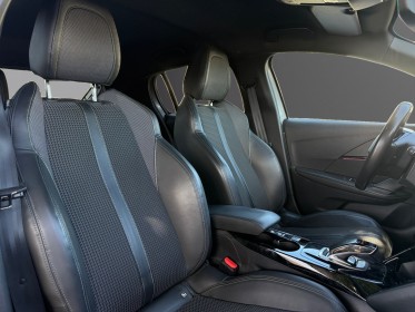 Peugeot 208 electrique 50 kwh 136ch gt line caméra de recul carplay régulateur adaptatif garantie 12 mois occasion...