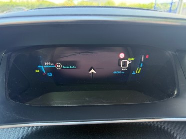 Peugeot 208 electrique 50 kwh 136ch gt line caméra de recul carplay régulateur adaptatif garantie 12 mois occasion...
