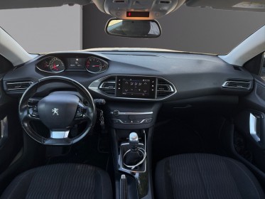 Peugeot 308 bluehdi 100ch ss bvm6 active radar carplay line assist  garantie 12 mois occasion simplicicar marignane ...
