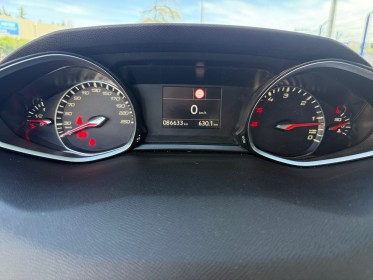 Peugeot 308 bluehdi 100ch ss bvm6 active radar carplay line assist  garantie 12 mois occasion simplicicar marignane ...