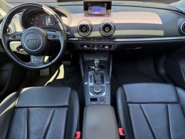 Audi a3 sportback 1.6 tdi 105ch s line s tronic 7/ toit ouvrant/ caméra de recul occasion simplicicar orgeval  simplicicar...