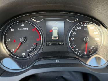 Audi a3 sportback 1.6 tdi 105ch s line s tronic 7/ toit ouvrant/ caméra de recul occasion simplicicar orgeval  simplicicar...