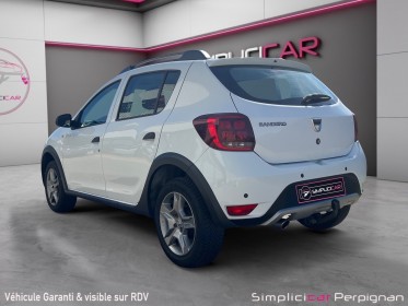 Dacia sandero tce 90 stepway radar de recul / régulateur de vitesse / navigation / suivie d'entretien complet / garantie...