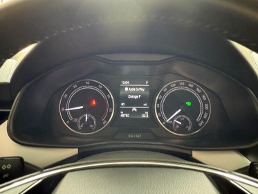Skoda kamiq 1.0 tsi evo 110 ch dsg7 ambition - ouverture sans clés - carplay sans fils - caméra de recul occasion...