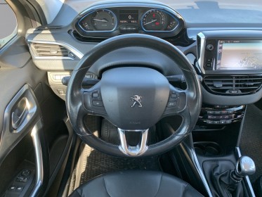 Peugeot 2008 1.6 bluehdi 120ch ss bvm6 allure - clim - gps - bluetooth - radar de recul - courroie de distrib ok -...