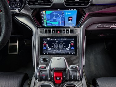 Lamborghini urus  4,0 v8 650 ch vehicule francais ligne akrapovic / 6 modes conduite / bo 3d / carbone / freins ceramique...