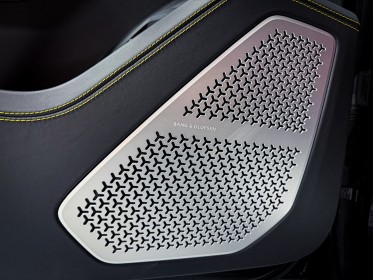Lamborghini urus  4,0 v8 650 ch vehicule francais ligne akrapovic / 6 modes conduite / bo 3d / carbone / freins ceramique...