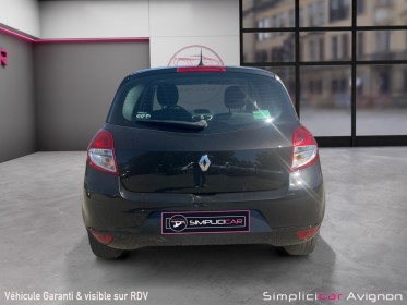 Renault clio iii 1.2 16v 75 eco2 authentique euro 5 / entretien renault occasion avignon (84) simplicicar simplicibike france