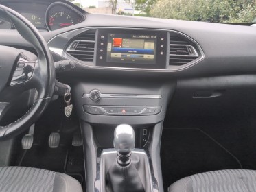 Peugeot 308 business r' 1.6 bluehdi 120ch ss bvm6 6 - garantie 12 mois occasion simplicicar brest simplicicar simplicibike...