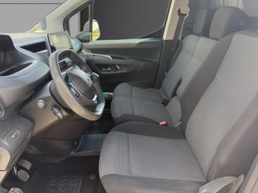 Peugeot partner fourgon 650 kg hdi 100 bvm5 asphalt caméra de recul attelage carplay garantie 12 mois occasion barberey...
