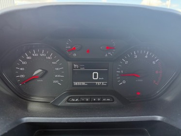 Peugeot partner fourgon 650 kg hdi 100 bvm5 asphalt caméra de recul attelage carplay garantie 12 mois occasion barberey...