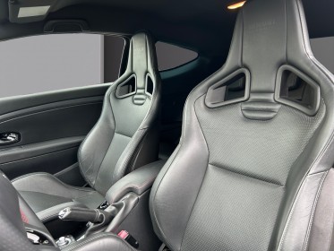 Renault megane iii coupe 2.0 16v 265 ss rs - recaro cuir - rs monitor - garantie 12 mois occasion simplicicar caen ...