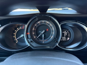 Ds ds 3 puretech 110 ss eat6 so chic carplay camera de recul 12 mois de garantie occasion simplicicar marignane  simplicicar...