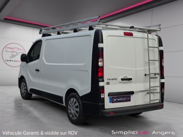 Renault trafic fourgon l1h1 dci 120 e6 grand confort garantie 12 mois occasion simplicicar angers simplicicar simplicibike...