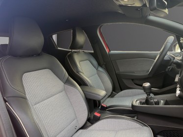 Renault clio v tce 90 ch techno carplay, caméra recul, sièges cuir, garantie 12 mois occasion simplicicar villejuif ...