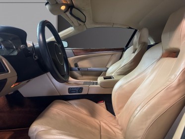 Aston martin db9 volante touchtronic a v12 5.9l 477ch occasion simplicicar pau simplicicar simplicibike france