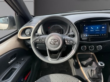 Toyota aygo x my23 1.0 vvt-i 72 design / garantie 12 mois occasion simplicicar rouen simplicicar simplicibike france