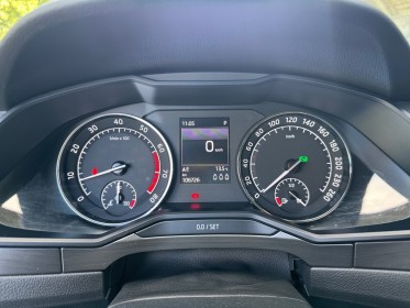 Skoda superb 1.4 tsi 150 dsg7 style - caméra de recul - cuir - sièges chauffants occasion champigny-sur-marne (94)...