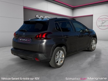 Peugeot 2008 bluehdi 100ch bvm5 signature caméra carplay garantie 12 mois occasion simplicicar marignane  simplicicar...