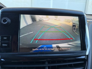 Peugeot 2008 bluehdi 100ch bvm5 signature caméra carplay garantie 12 mois occasion simplicicar marignane  simplicicar...