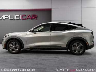 Ford mustang mach-e extended range 99 kwh 294 ch - garantie 12 mois - premium occasion simplicicar lyon ouest simplicicar...