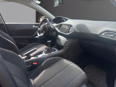 Peugeot 308 puretech 110ch ss bvm6 allure, garantie 12 mois occasion simplicicar villejuif  simplicicar simplicibike france
