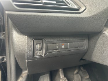 Peugeot 308 puretech 110ch ss bvm6 allure, garantie 12 mois occasion simplicicar villejuif  simplicicar simplicibike france